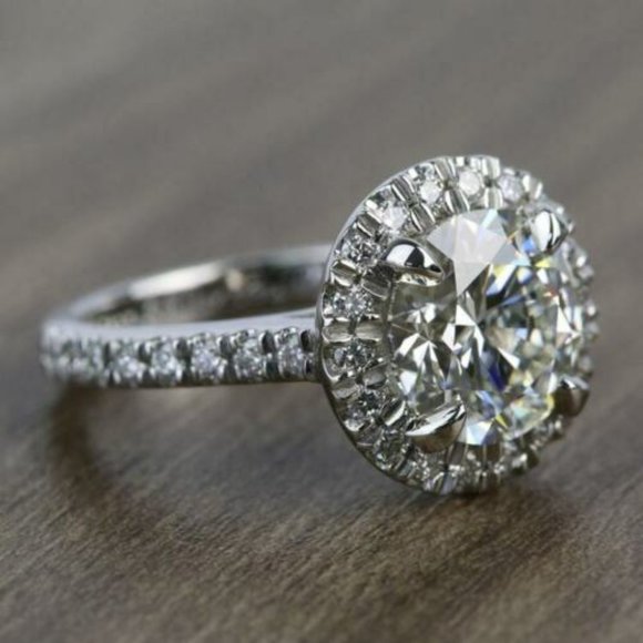 2.50 Carat Round Halo Diamond Wedding Ring VVS1/D Moissanite Silver Ring - Picture 3 of 3